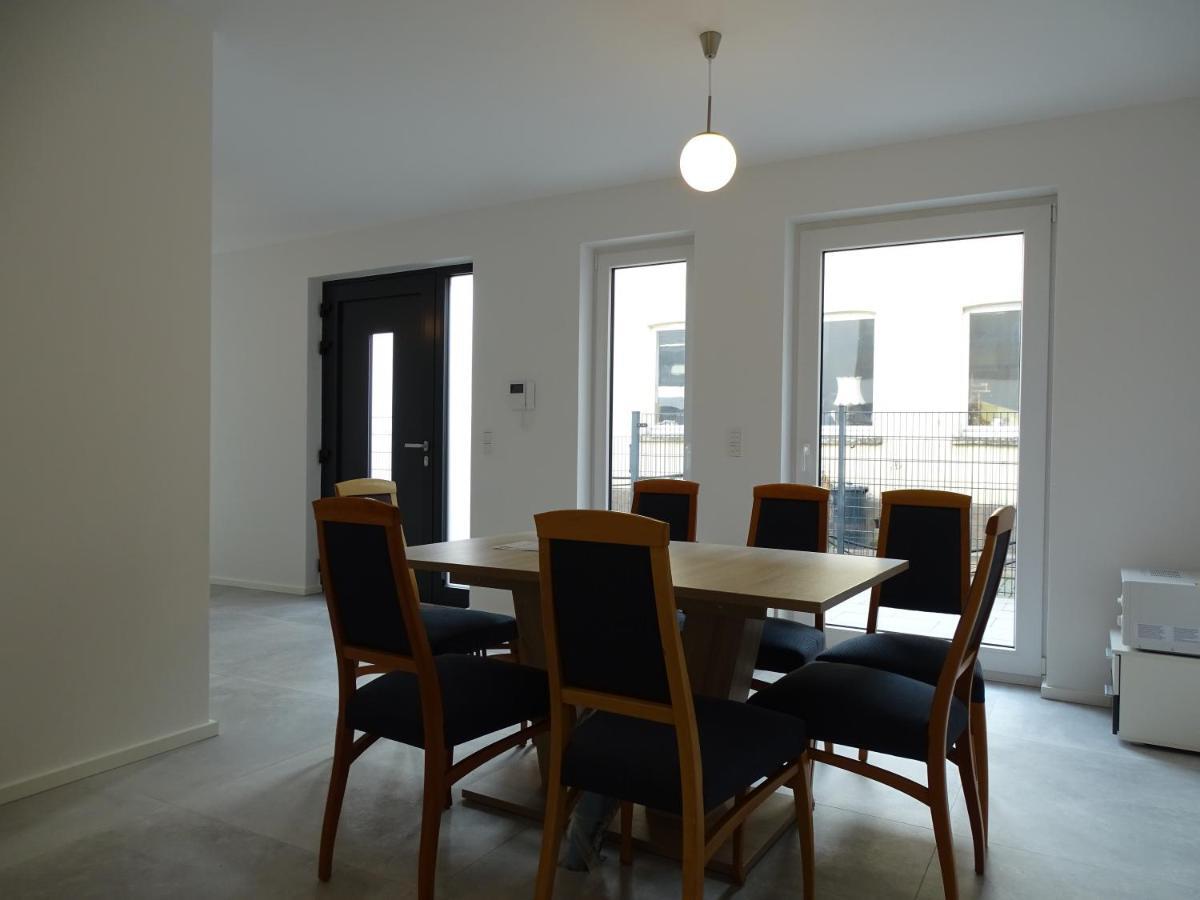 Avi City Apartments Kinghouse Düsseldorf Pokoj fotografie
